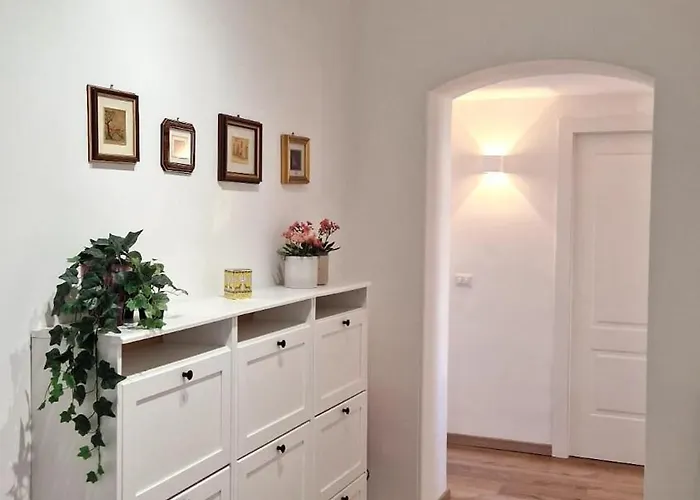 A Casa Di Ago - Elegante A Centro Rzym